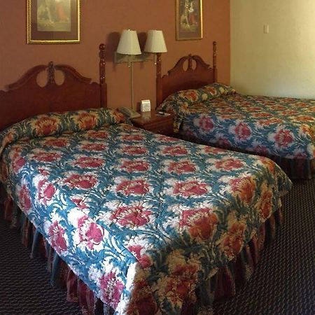 Scottish Inns Тупело Экстерьер фото