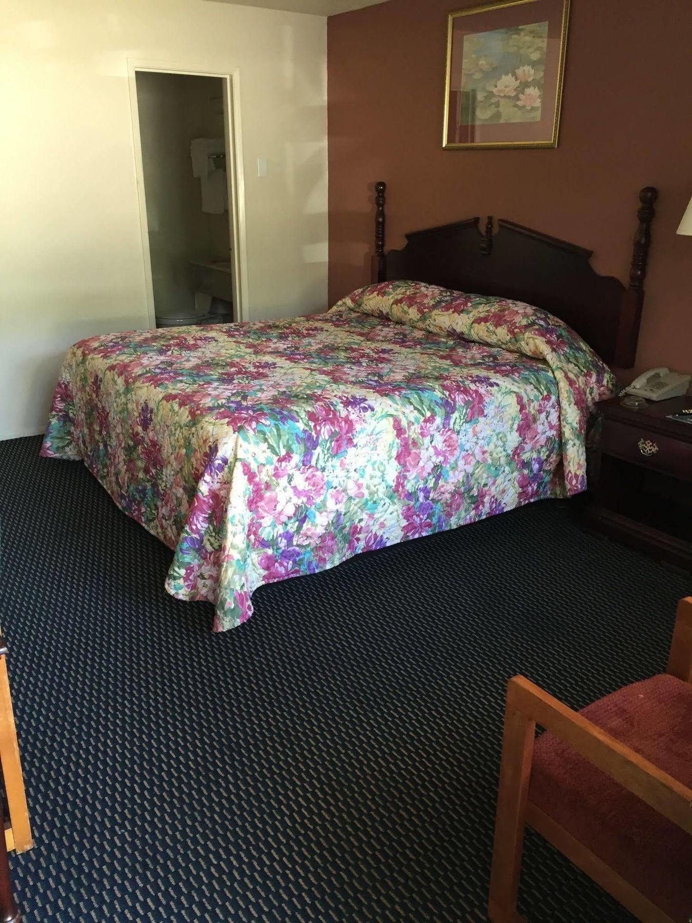 Scottish Inns Тупело Экстерьер фото